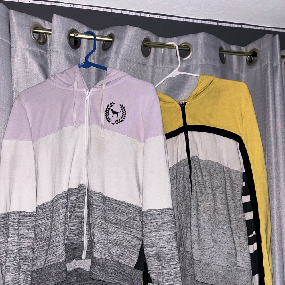 Women’s Sweater